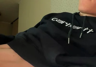 Hand Thrusts Make Horny Twink Lose Control Fast