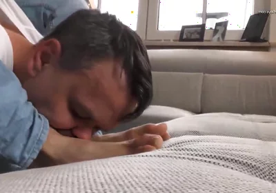 German master foot licking