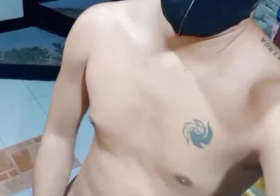 Sexy Pinoy Boy Wank His Hard Cock