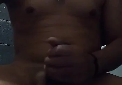 Speed Masturbating Degenerated in Bathroom