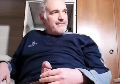 Cum for an Italian