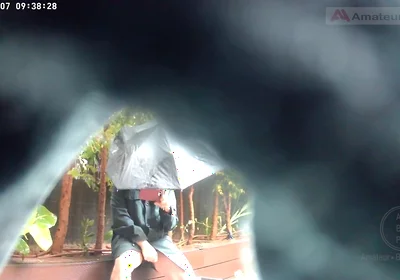 Amateur Guy Caught Peeing in a Public Park