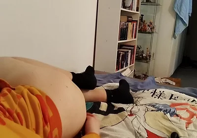 Final Friday Shakies and Finishing with Three Cumshots
