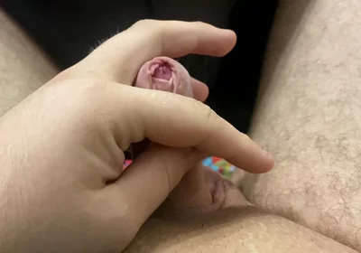 A Fat Guy Jerks off His Cock