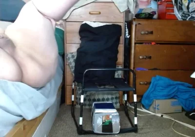 Fat Cross Dresser Bouncing Its Tits While Taking a Dildo in Asshole