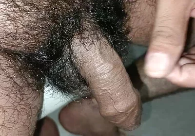 Lambe Ghane Kale Bal Wala Penis