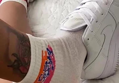 My Slave Adores My Sweaty Feet on My Vacation in Cartagena
