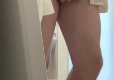 Helping Hand in Public Toilets - Almost Caught
