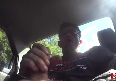 Jerking off in the Car