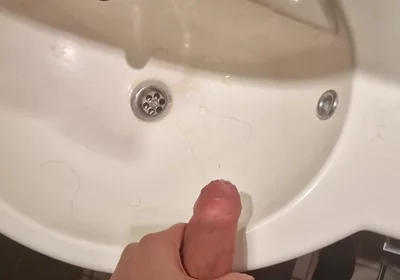 Wake up at Friend's House, Hungover. What Else You Gonna Do Than Cum? ‍