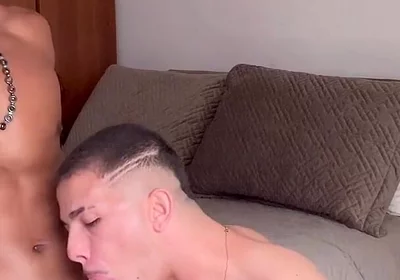 She Left Her Husband's Cuckold at Home and Came to Give Me Hot
