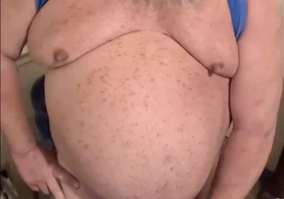 Mature Daddy Bear Is Horny