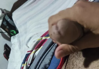 Skinny Mature Masturbates at Home While His Neighbors Are at the Bar