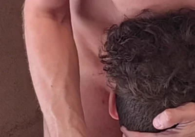 Two Guys Fuck and Suck Instead of Working