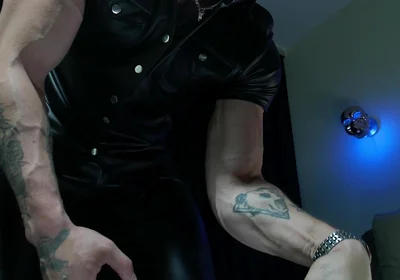 Muscle Worship