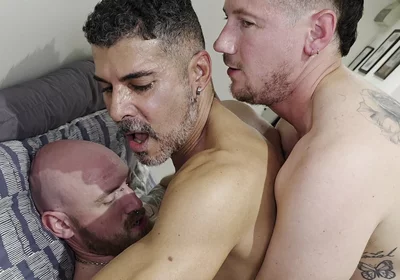 2 Horny Dads 2 Filthy Tops Ass to Mouth Amature Filth Part 2 Double Penetration