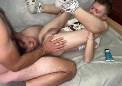 Flip Flop with Hairy Hot Stepdaddy