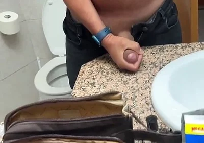Can You Resist My Huge Dick? Love Fuck a Nice Hole.