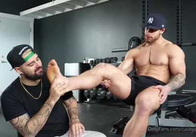 Muscle teen boy feet cuming