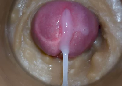 Extreme Close up! Injecting a Large Dose of Sperm Pussy Toy Camera 4K
