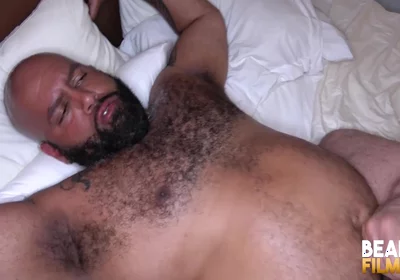 Tattooed Brooklyn Bear Fucked By - Black Sam And Sam Black